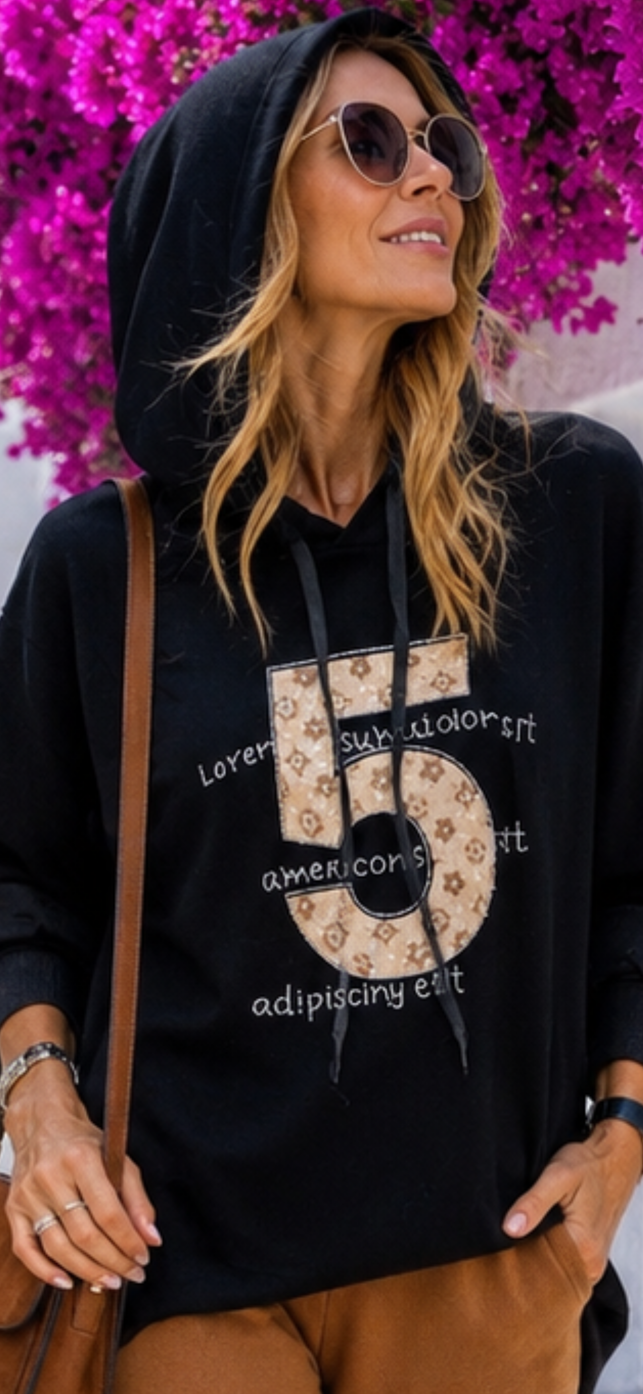 Oversize Hoodie „No. 5“ Schwarz – leichter Viskose-Sweater mit Glitzersteinen | 40–46 | Boutique in Heaven