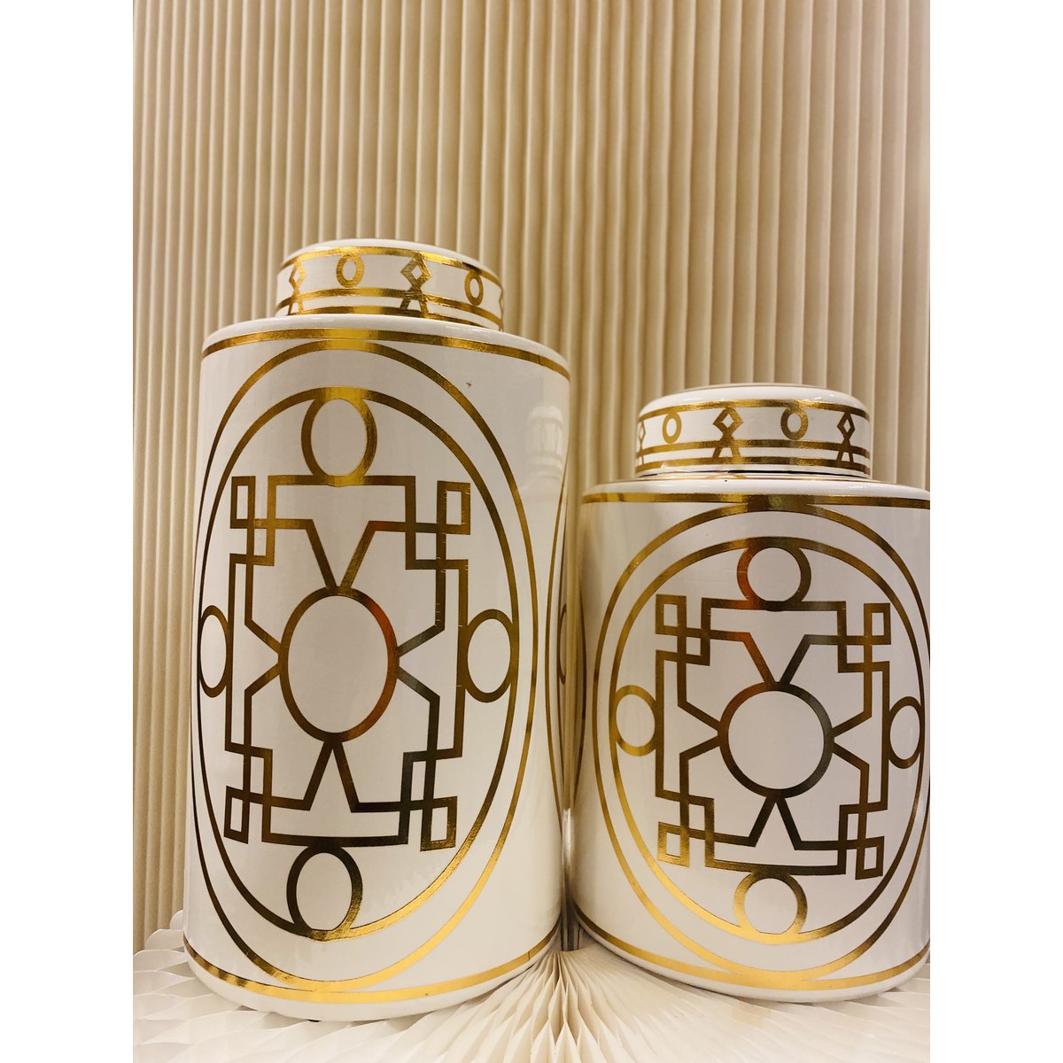 Ceramics Small 9998-12 Abstraktes Keramikglas mit Deckel in Weiß und Gold