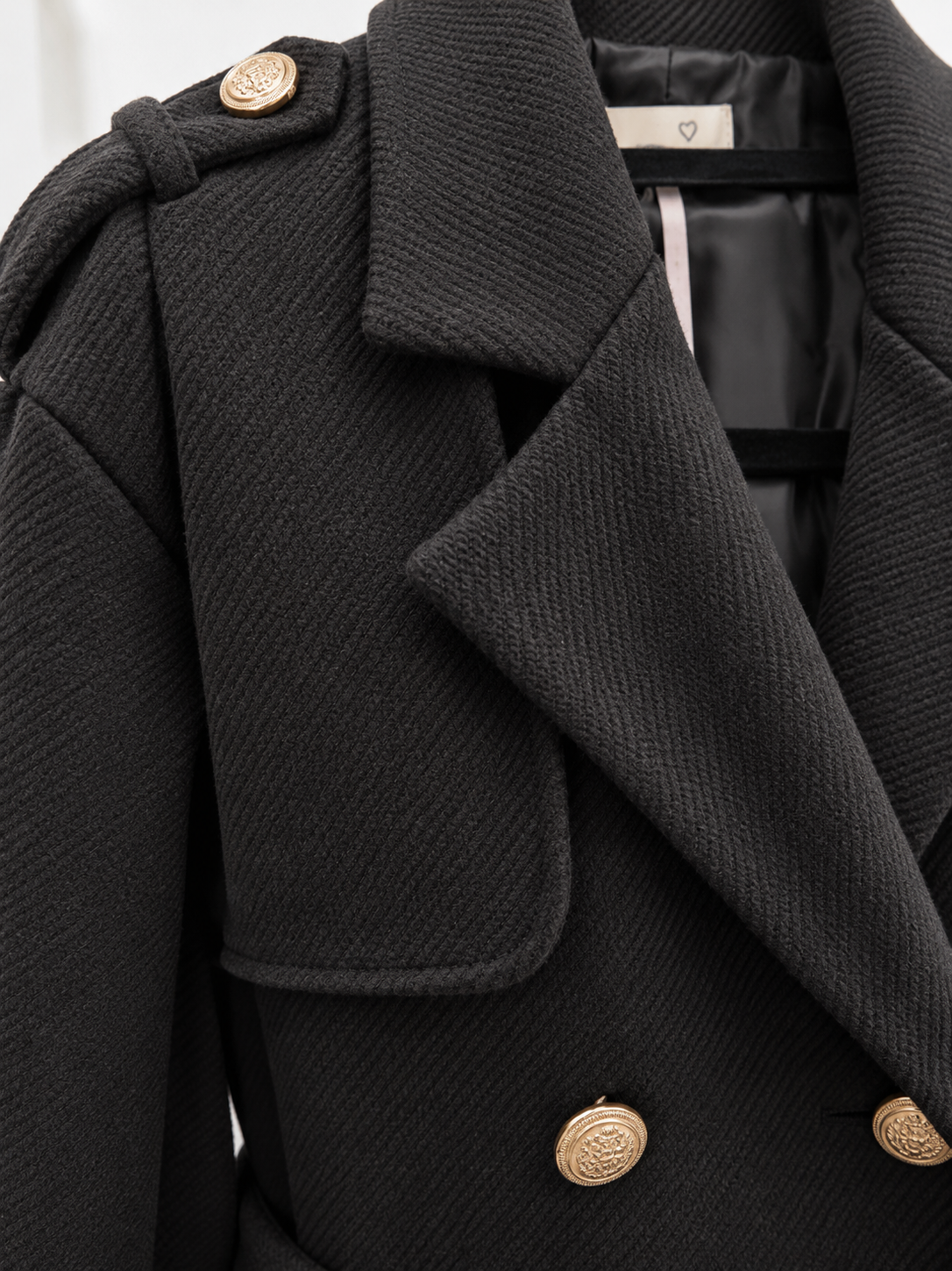 Damen Trenchcoat mit Bindegürtel und goldfarbenen Knöpfen – Schwarz oder Dunkelbraun – Größe 38–42