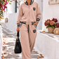 Damen Zweiteiler Beige aus Viskose-Mix – Collegejacke mit Reißverschluss & Hose mit Gummizug und Kordelzug 38-42