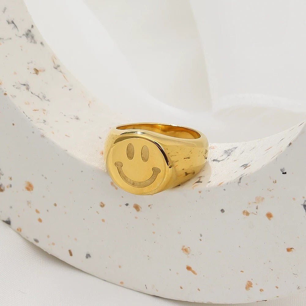 Happy Smile RING