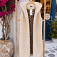Lange Teddyfellweste Damen Creme – Kapuze, Leo-Innenfutter, Oversize Teddyweste mit Taschen | 38–42+