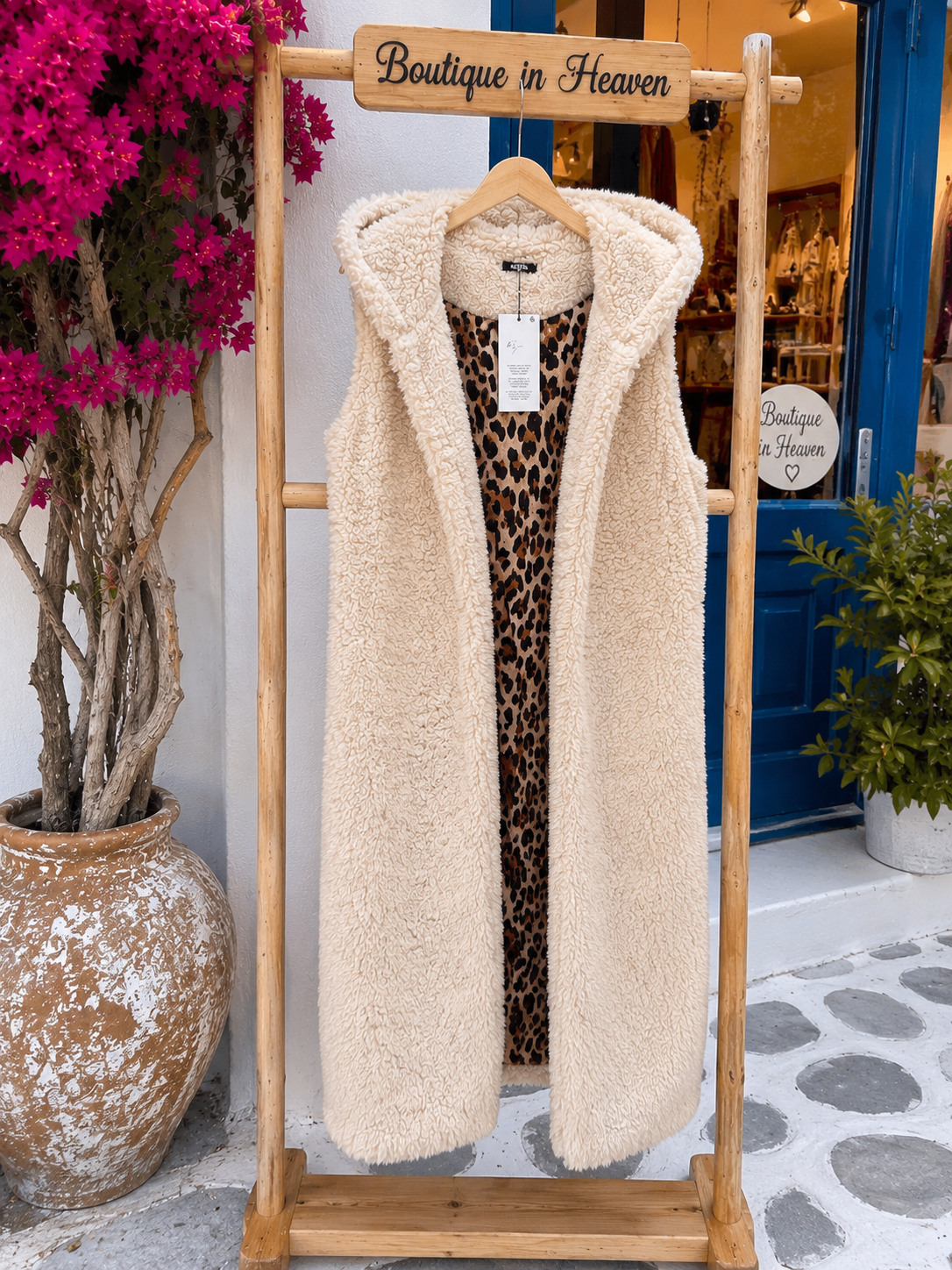 Lange Teddyfellweste Damen Creme – Kapuze, Leo-Innenfutter, Oversize Teddyweste mit Taschen | 38–42+
