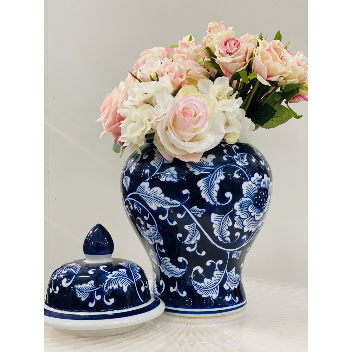 Kleine Blumenvase aus Porzellan in Blau und Weiß ZH02 (für die Küche und das Zuhause)