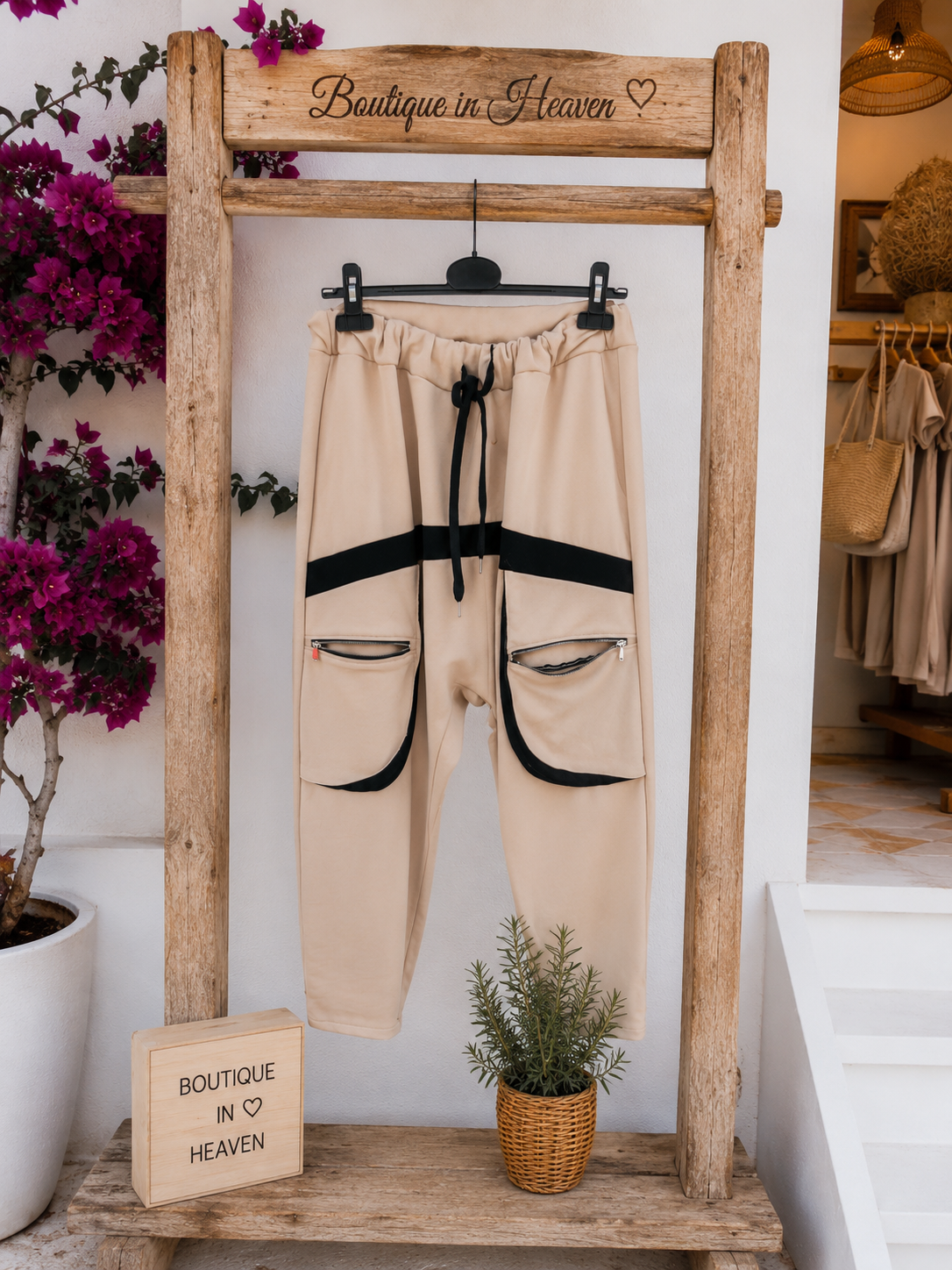 Baggy Cargo-Hose mit Kontrastdetails & Reißverschluss-Taschen – Beige/Schwarz | 38–44