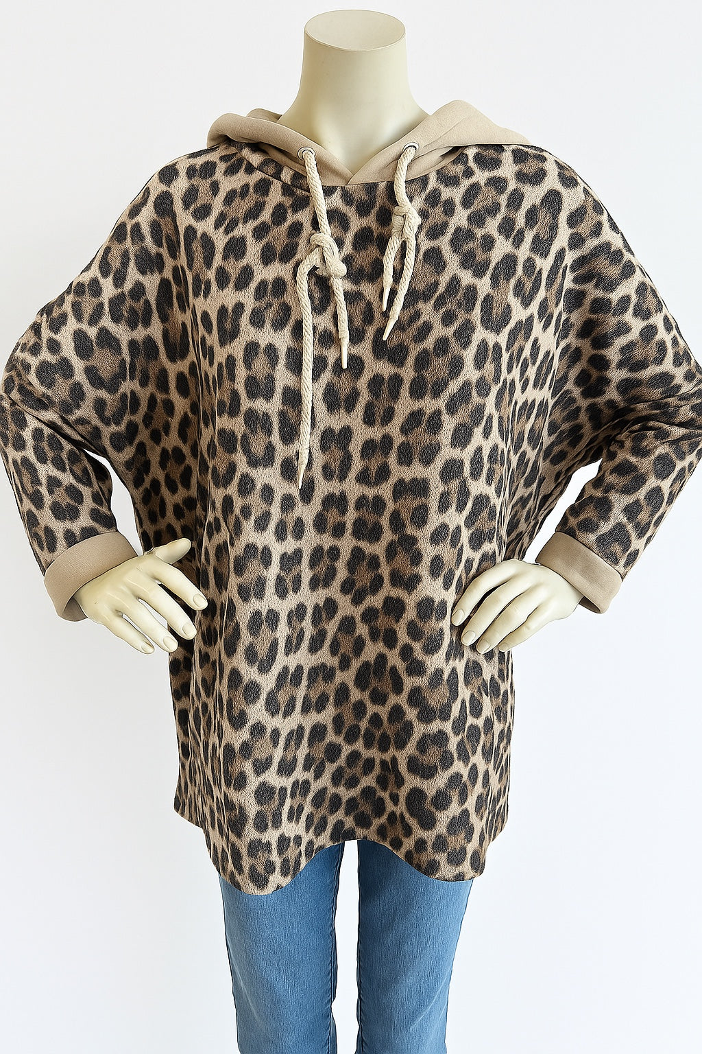 Leopard-Print Hoodie – Fühlen Sie sich wild und frei