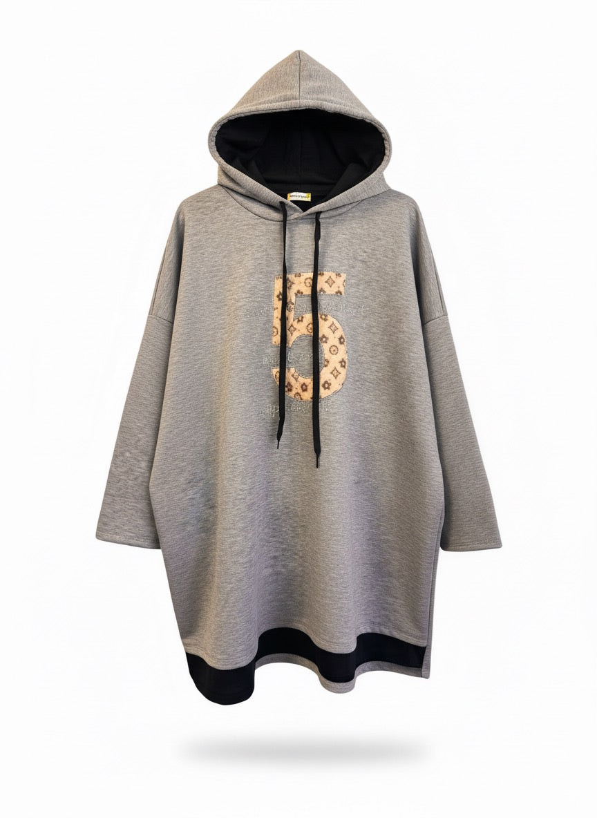 Hoodie Curvy schwarz und grau