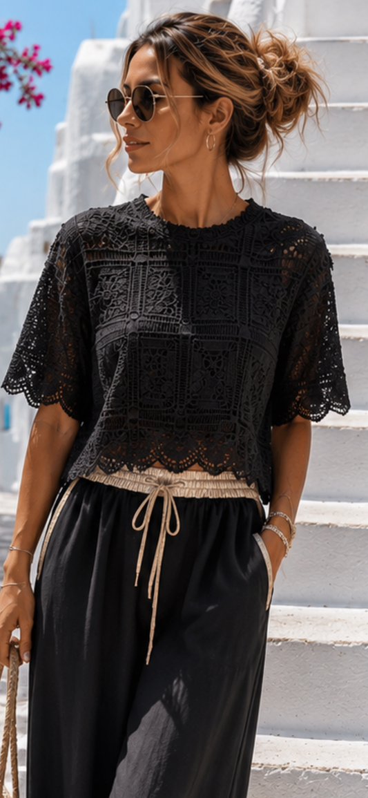 Elegante schwarze Spitzenbluse mit Stehkragen – Luxus Damenbluse mit Spitze S/M