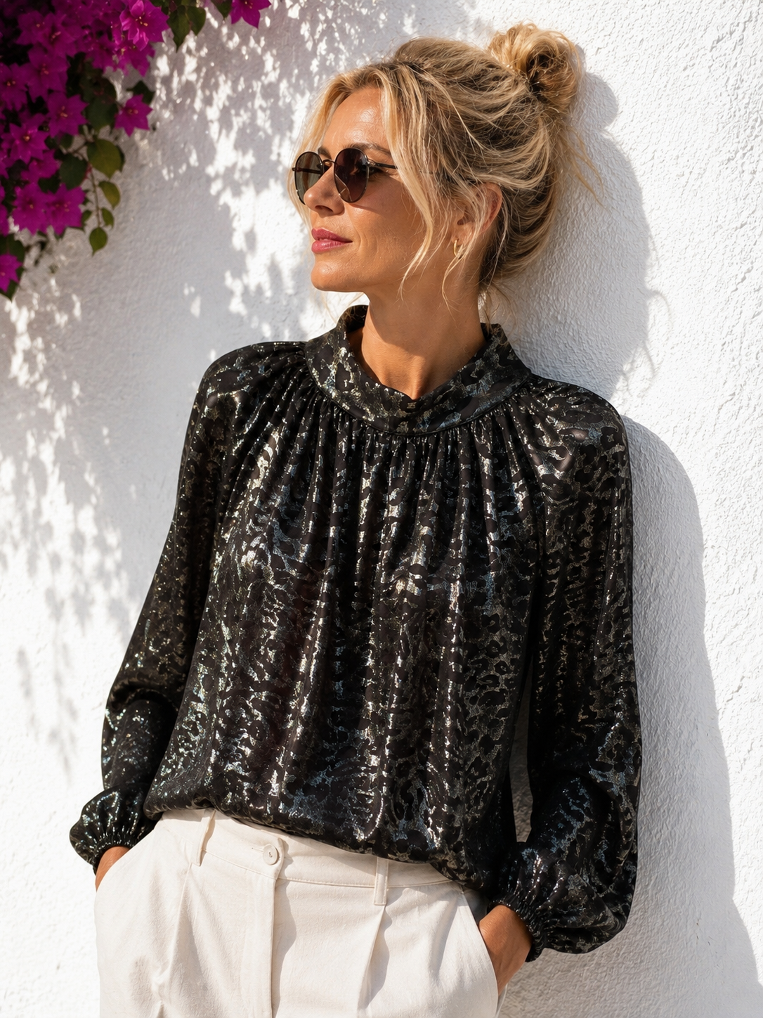Leo Glamour Bluse Silber-Schwarz – edle Viskosebluse mit Stehkragen | 38–42