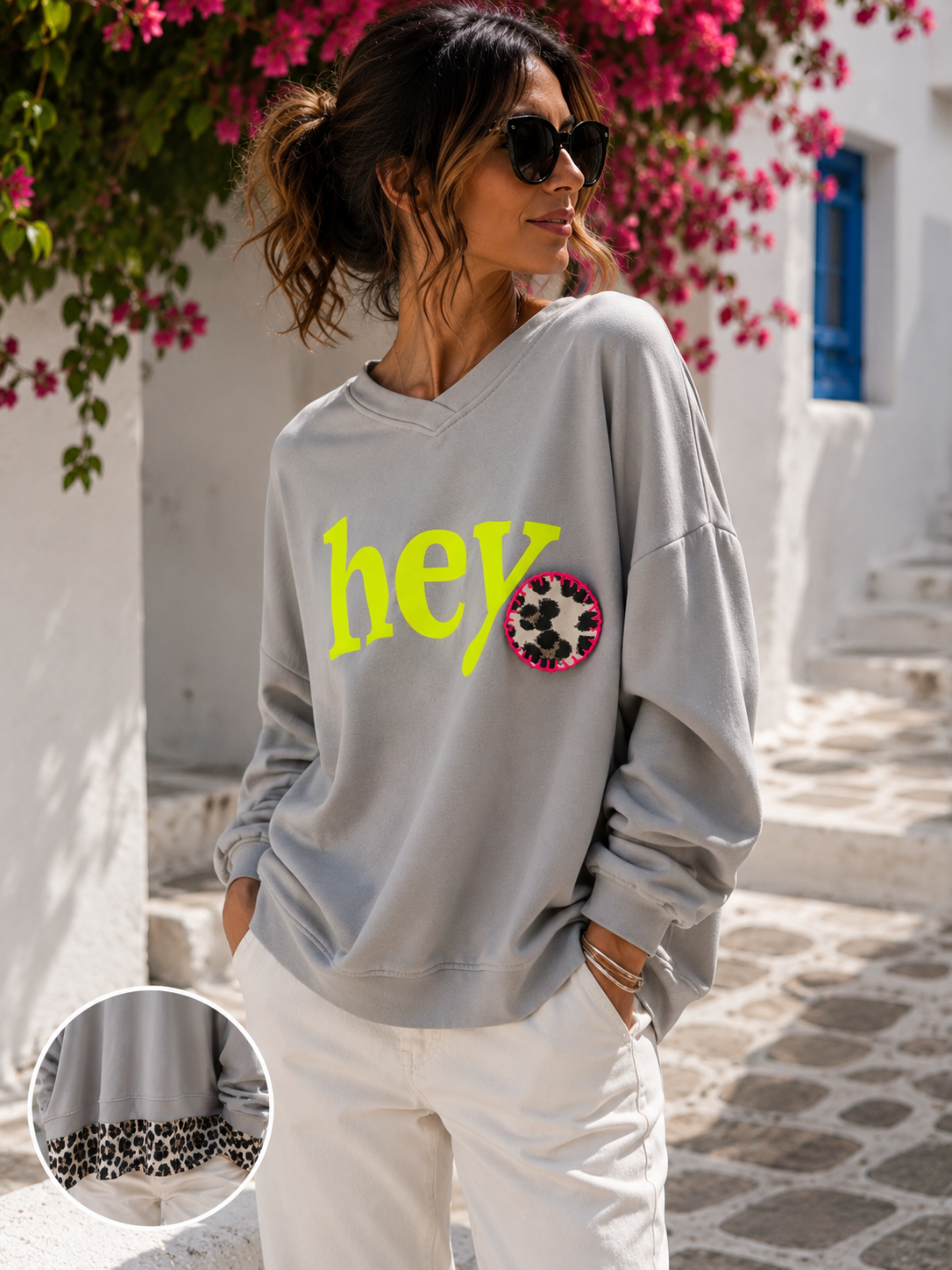 Damen Sweatshirt „HEY“ Neon – Oversize Sweatshirt mit Leo-Rückseite (38–44)