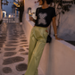 💚 Lime Glow Cut-Out Damen Hose – Sommerhose in Limettengrün mit Hüftdetails 💚