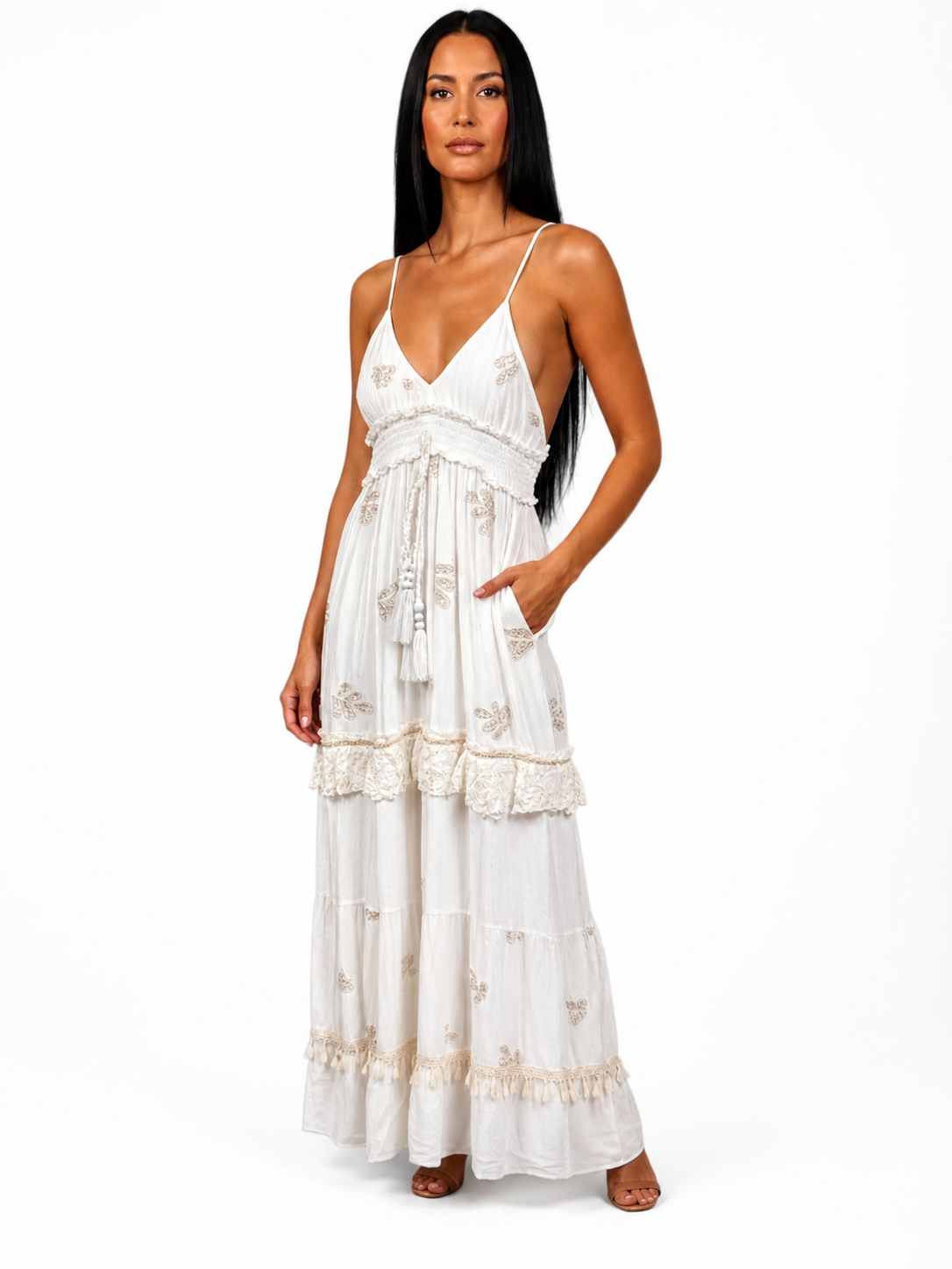 Boho Maxikleid Damen Weiß – Ibiza Sommerkleid aus Baumwolle mit Rückenausschnitt (Gr. 38–42)