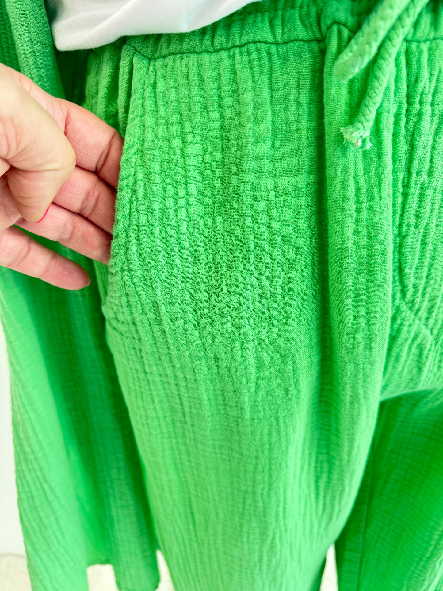 Luftige Musselinhose – Perfekt für stilvolle Komforttage Grün