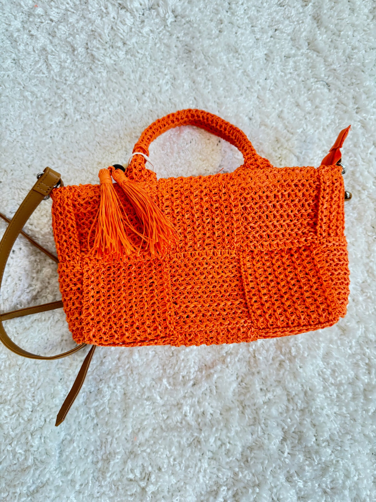 Modische Handtasche in Orange / Grün / Braun – Nachhaltig und Stilvoll