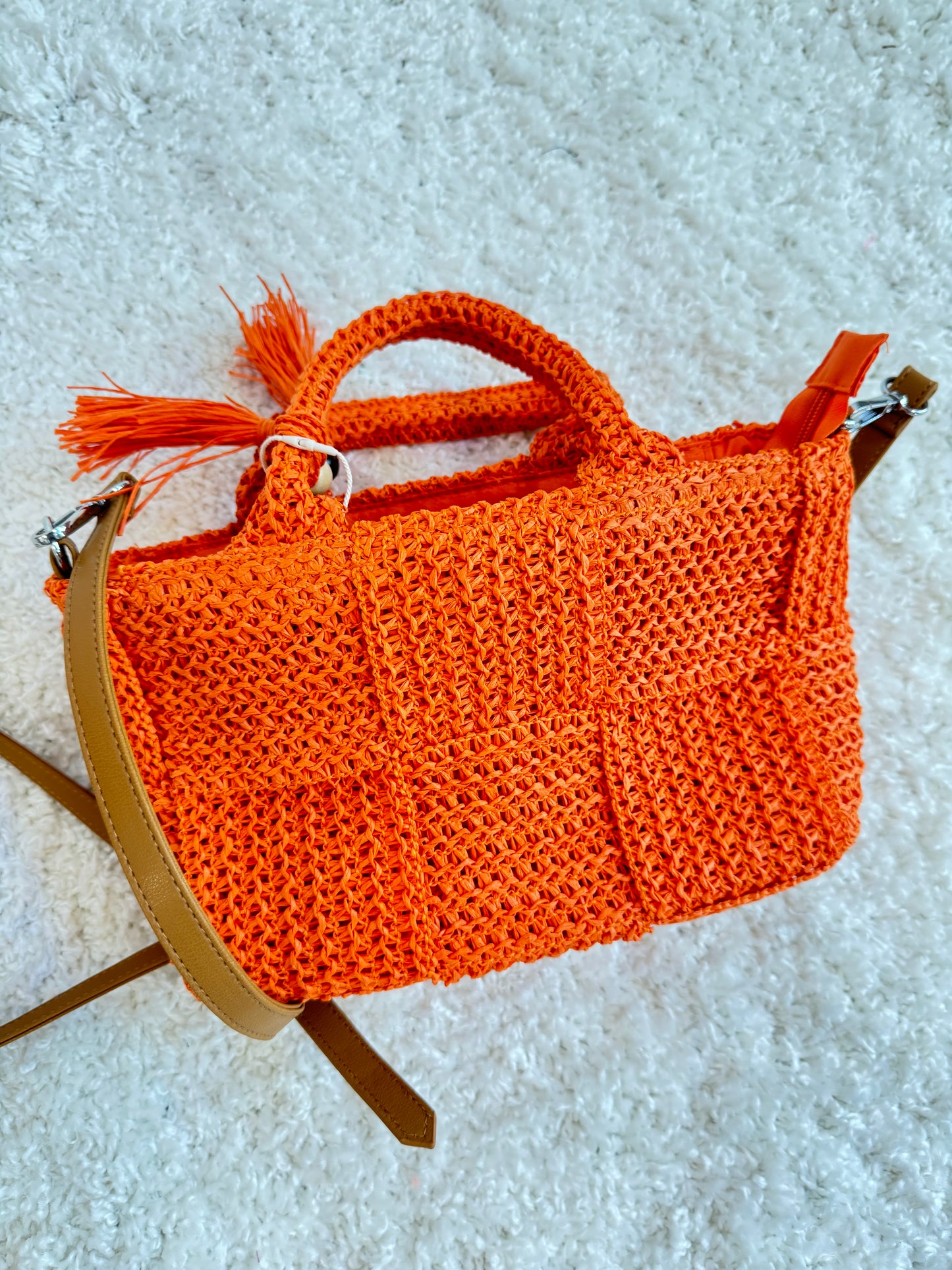 Modische Handtasche in Orange / Grün / Braun – Nachhaltig und Stilvoll