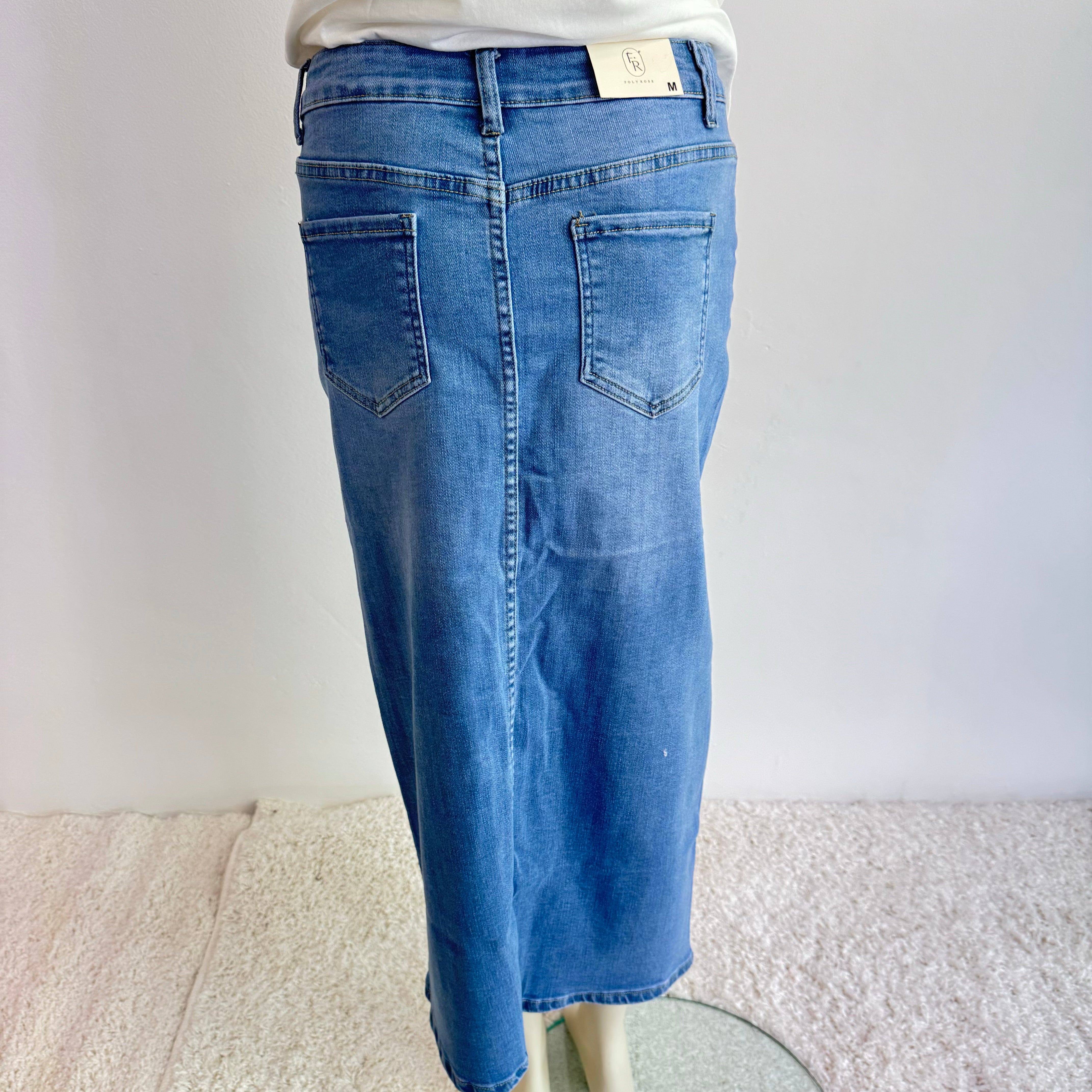 Bequemer blauer Jeansrock