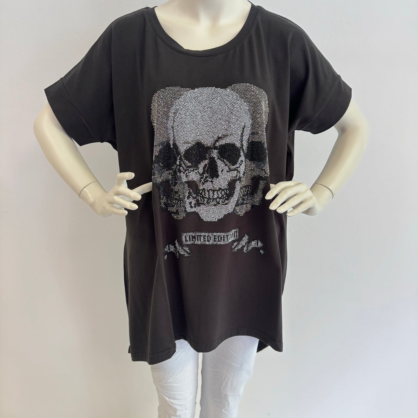 Stylisches T-Shirt mit Totenkopf-Design in 2 Farben