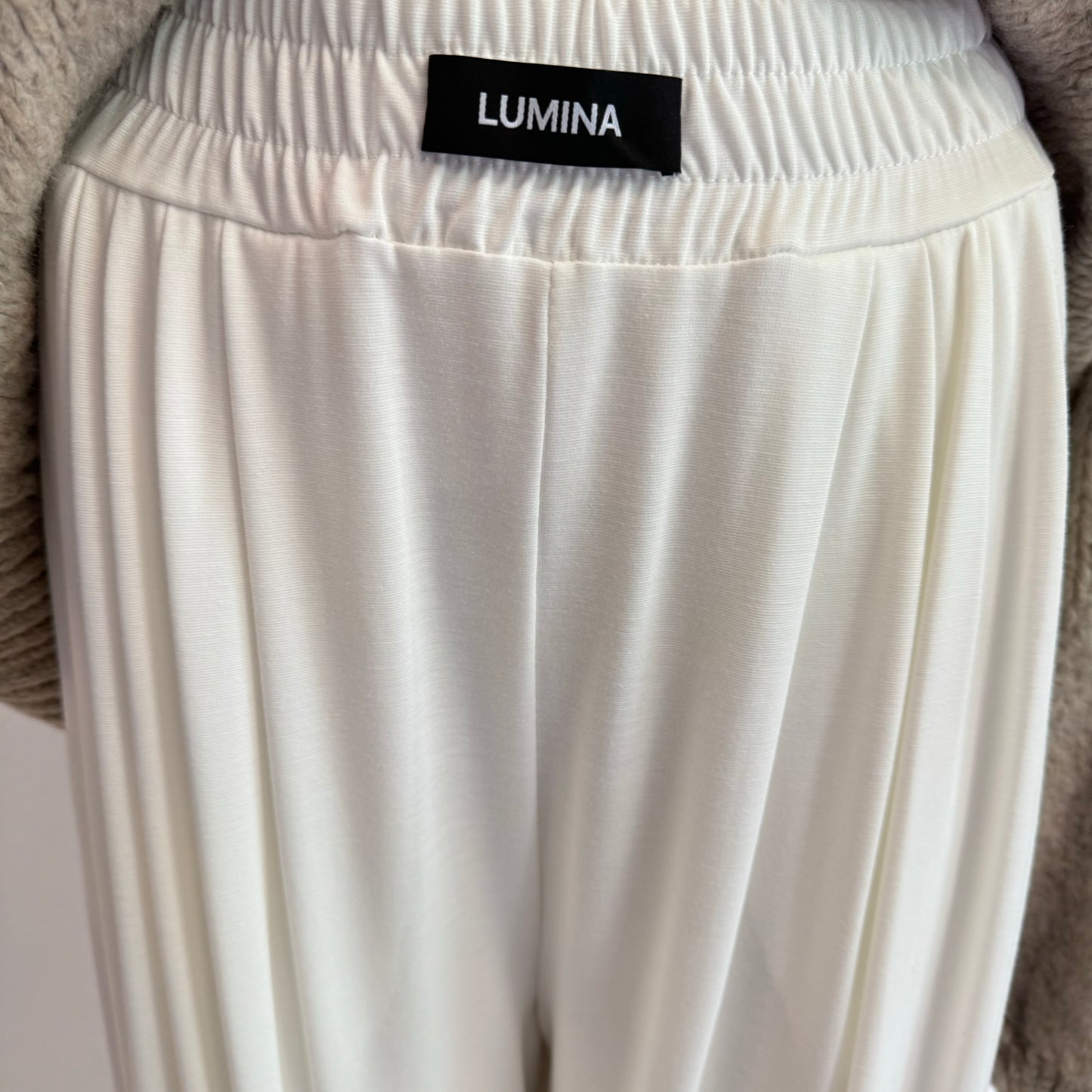 Weite Hose von Lumina