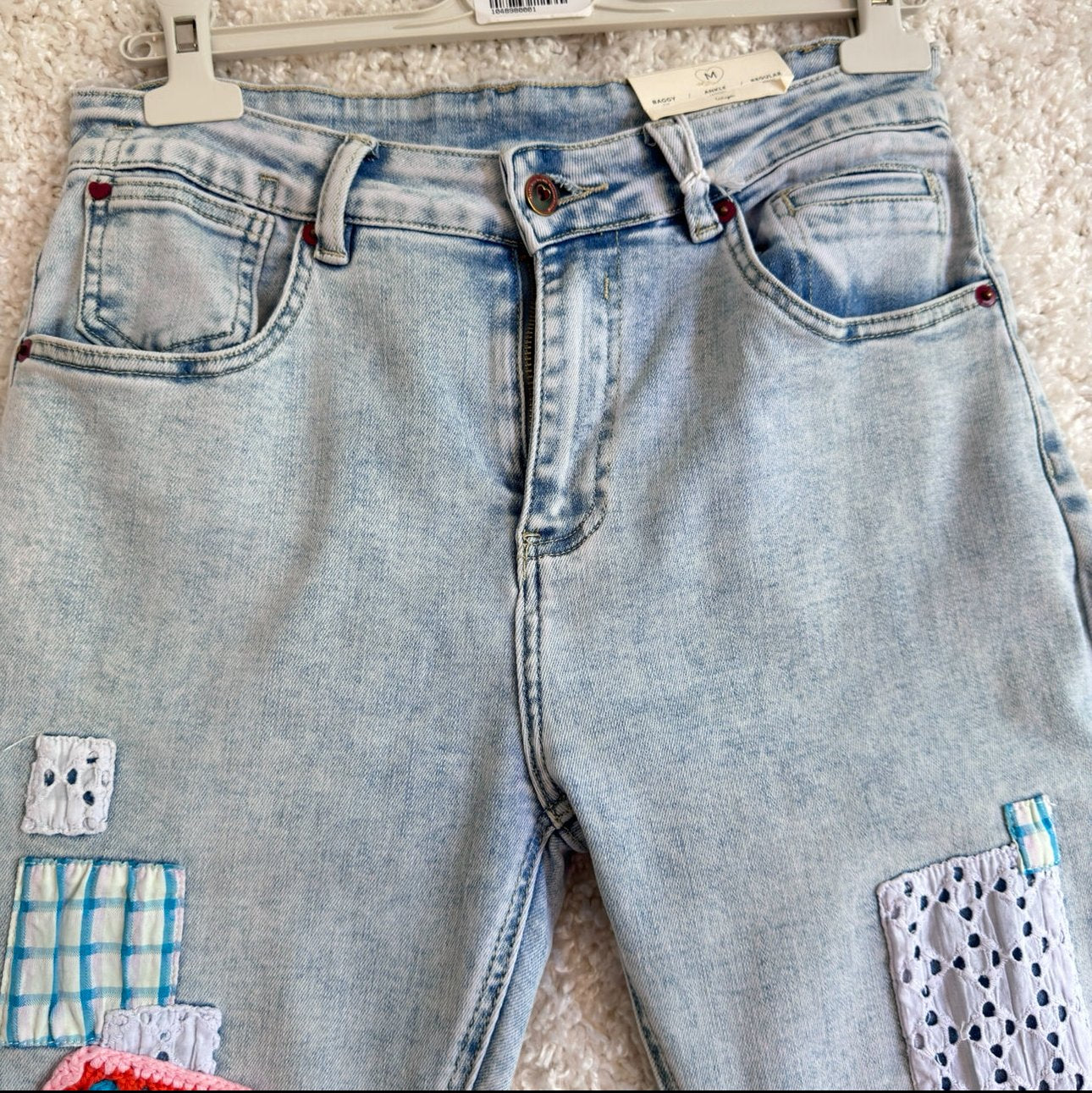 Jeans im Patchwork-Design