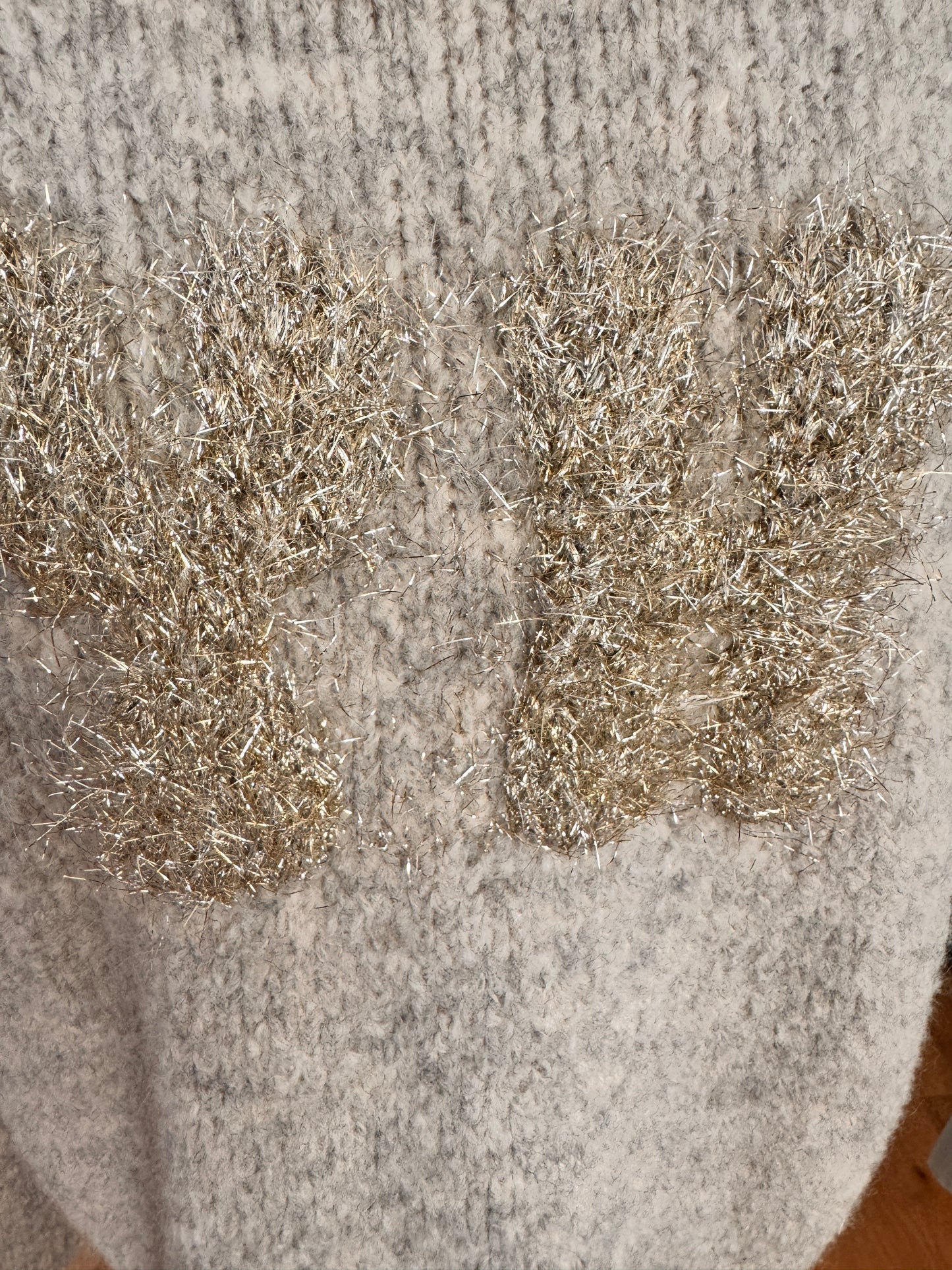 Yippie Hippie Damenpullover Grau – Alpaka Strickpullover mit goldenen Initialen