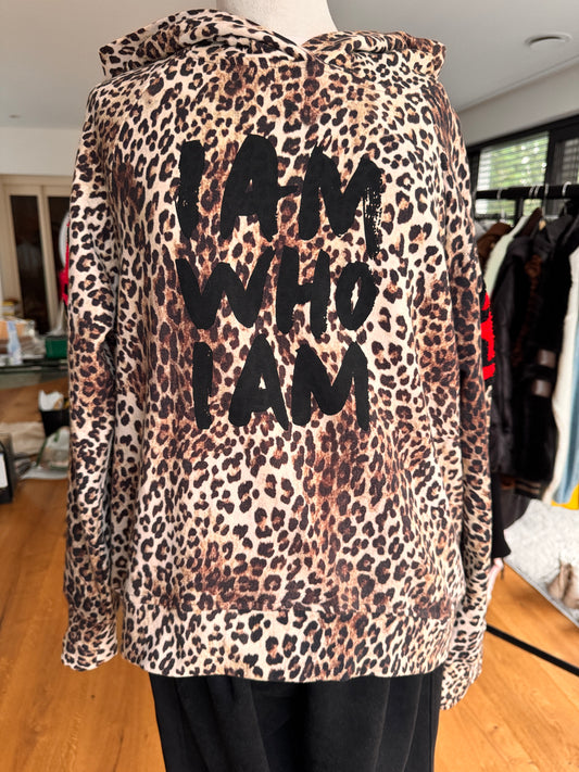 Yippie Hippie Pullover - I Am Who I Am