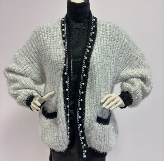 Strickjacke grau/schwarz mit Perlen