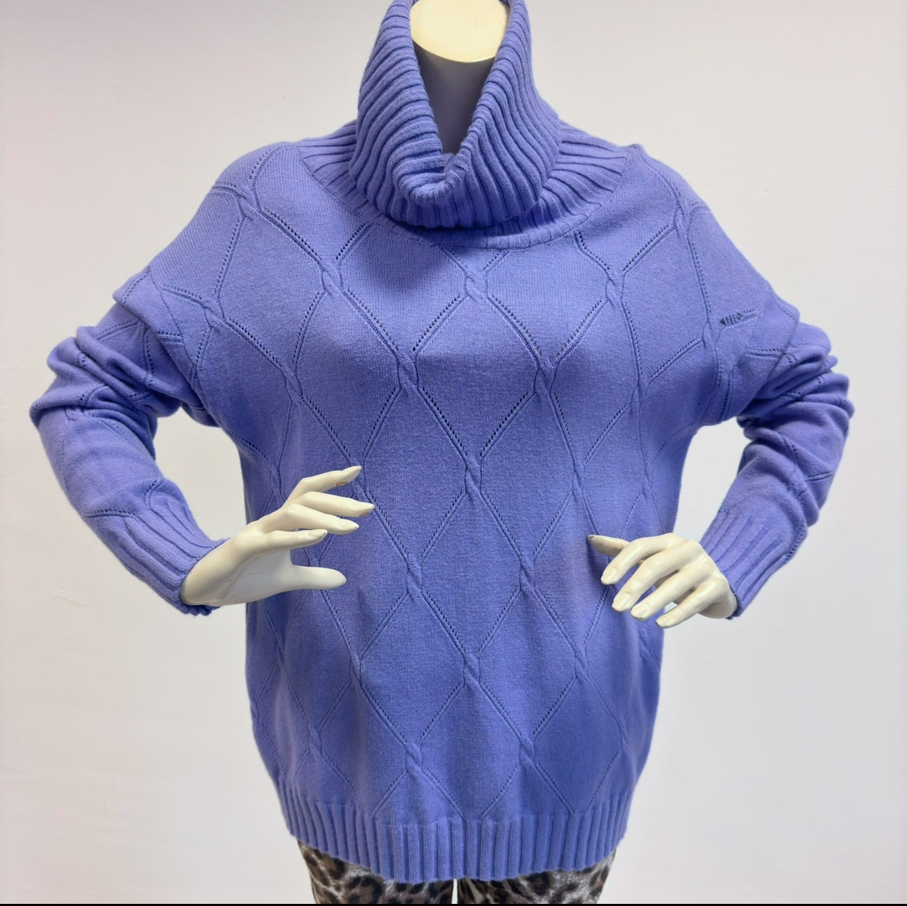 Eleganter Rollkragenpullover in Lebhaftem Lavendel