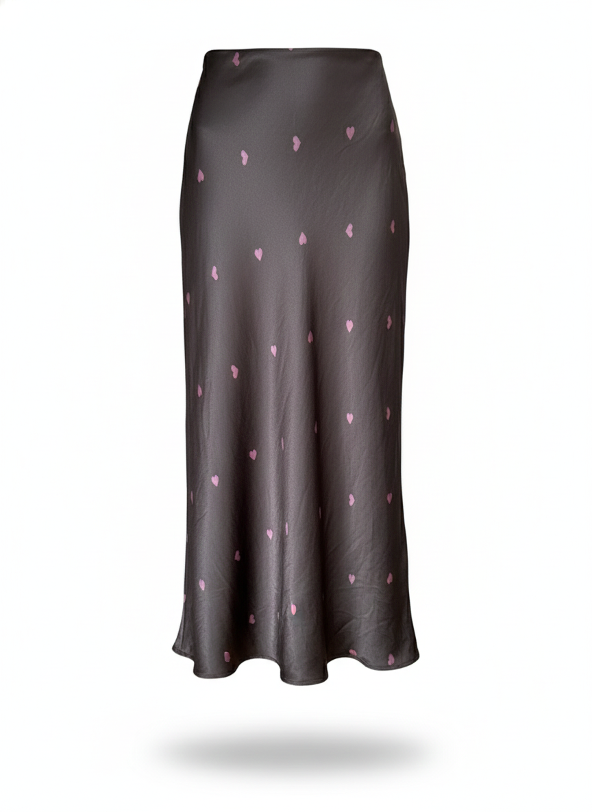 Donkerbruine satijnen rok met een subtiel hartjespatroon.