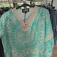 Yippie Hippie Damen Tunika Bluse Türkis mit Mandala-Print, V-Ausschnitt und Baumwollspitze