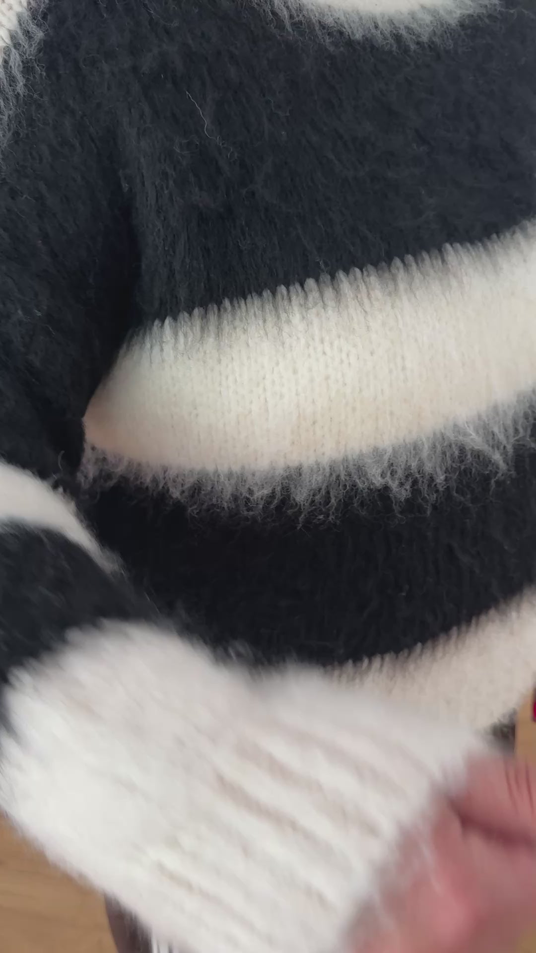 Pullover Schwarz Beige